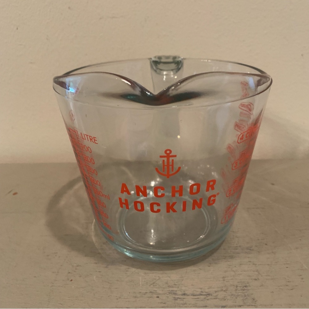 VTG Anchor Hocking 4 Cup Glass Measuring Cup